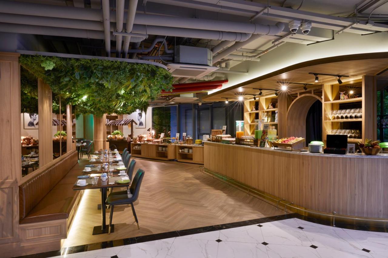 Somerset Rama 9 방콕 외부 사진 The interior of the restaurant