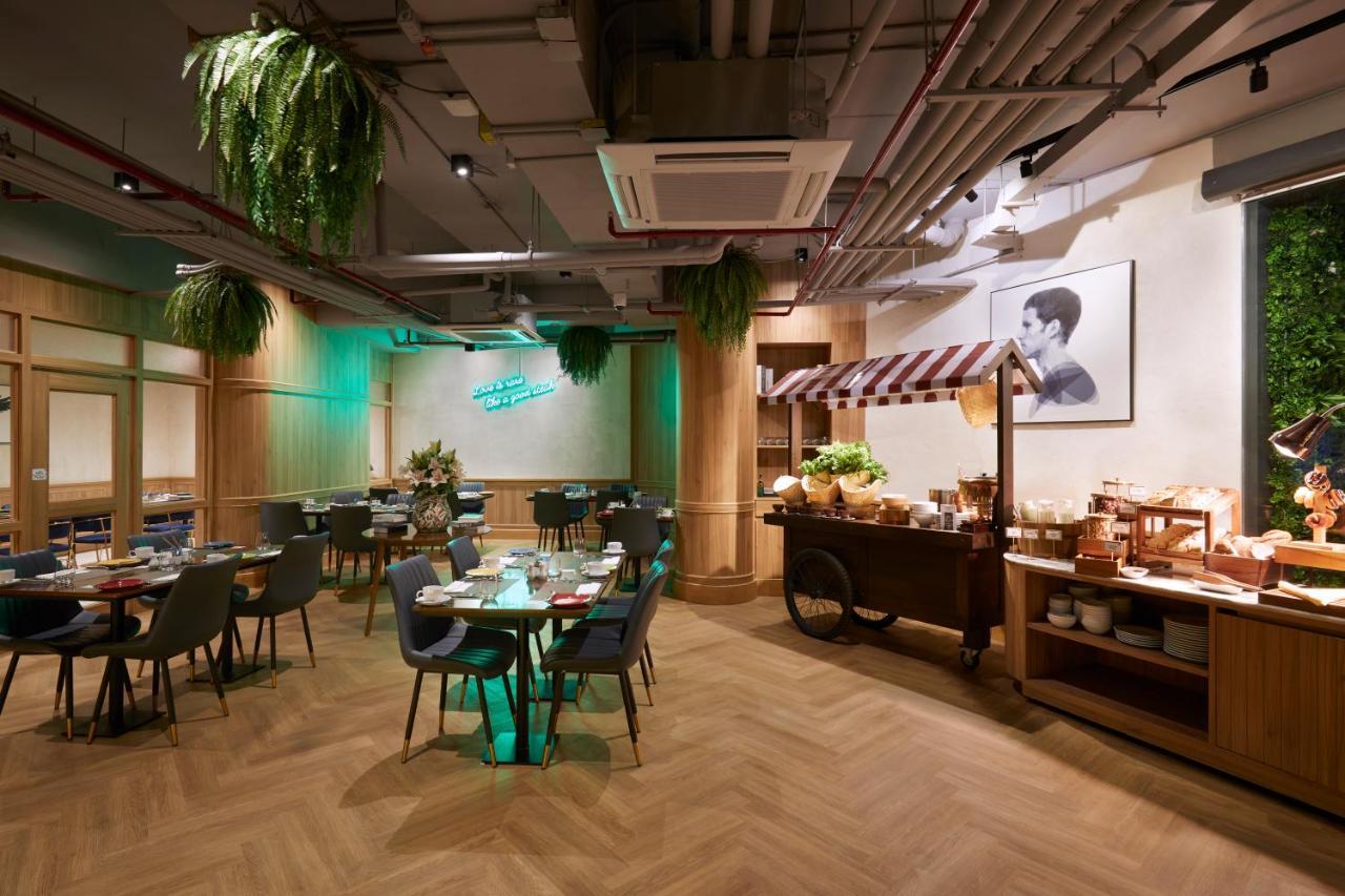 Somerset Rama 9 방콕 외부 사진 The interior of the restaurant