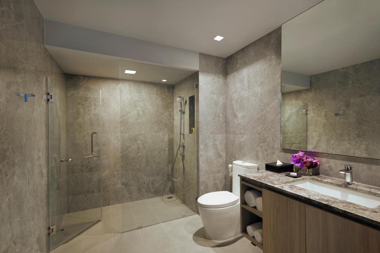 Somerset Rama 9 방콕 외부 사진 A wet bathroom in Singapore